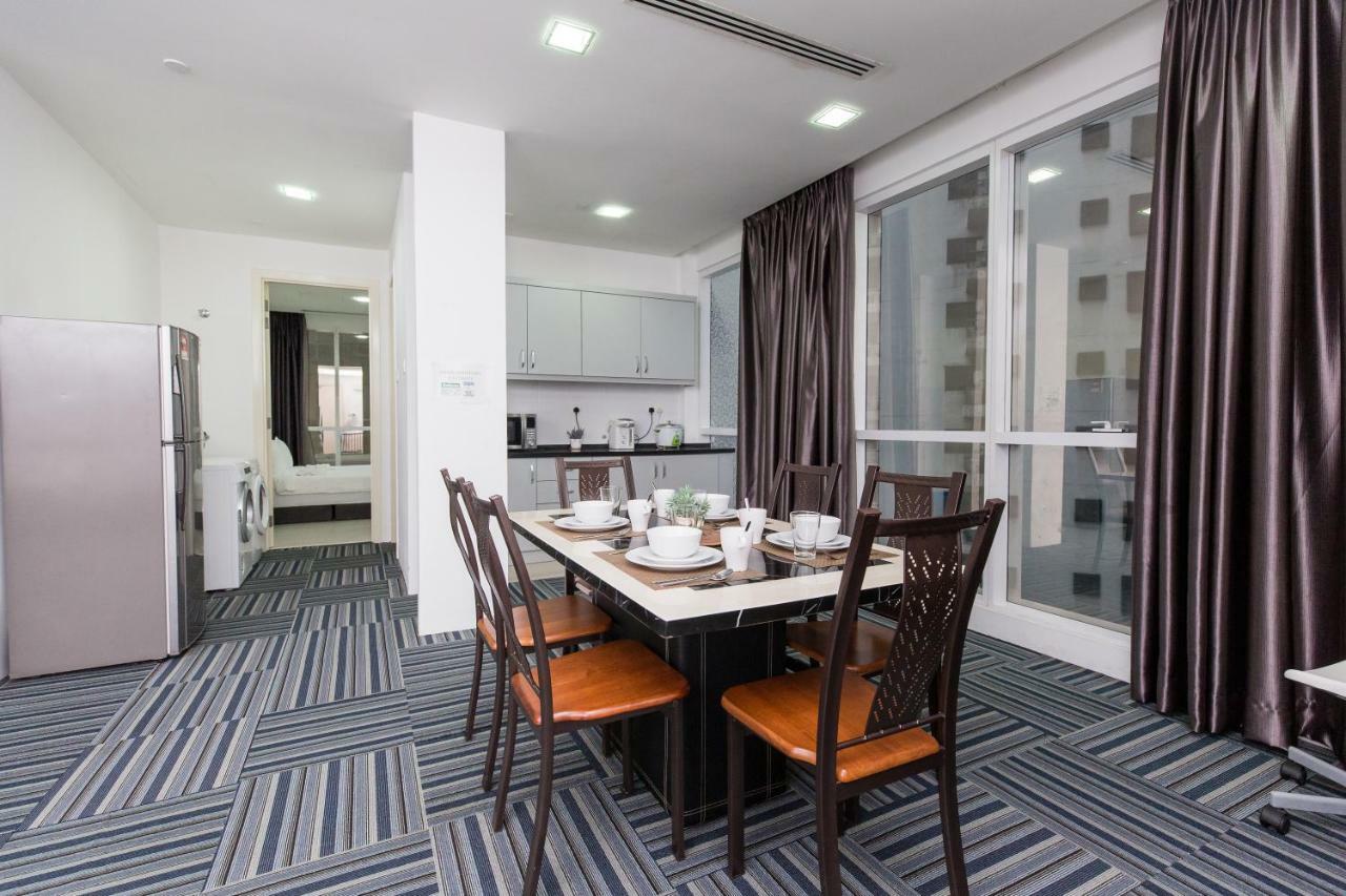 קואלה לומפור Binjai 8 Klcc By Psm Luxury Suites מראה חיצוני תמונה
